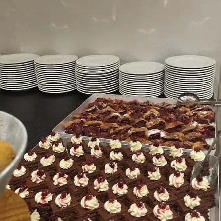 Kraljevi Konaci Olja * Zlatibor