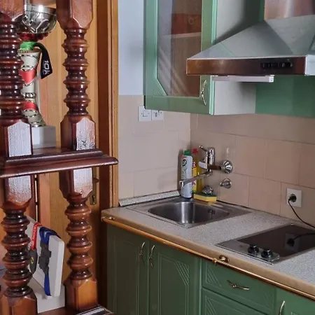 Kraljevi Konaci Olja