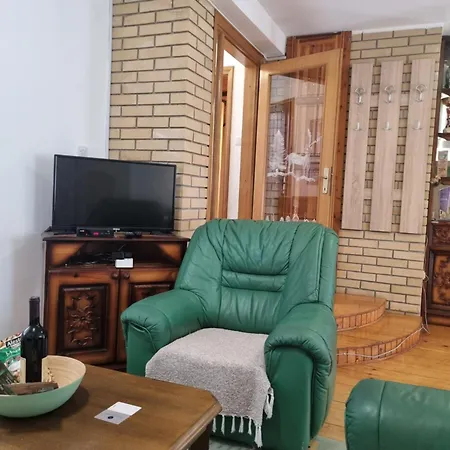 Apartment Kraljevi Konaci Olja
